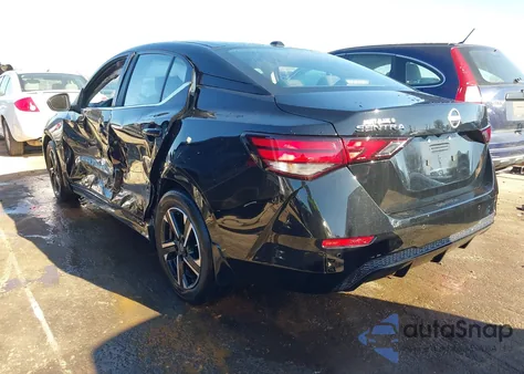 2024 Nissan Sentra Sv Xtronic Cvt z USA, uszkodzony, nr VIN 3N1AB8CV2RY293796